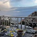 Santiago Vacation In Apartment Positano
